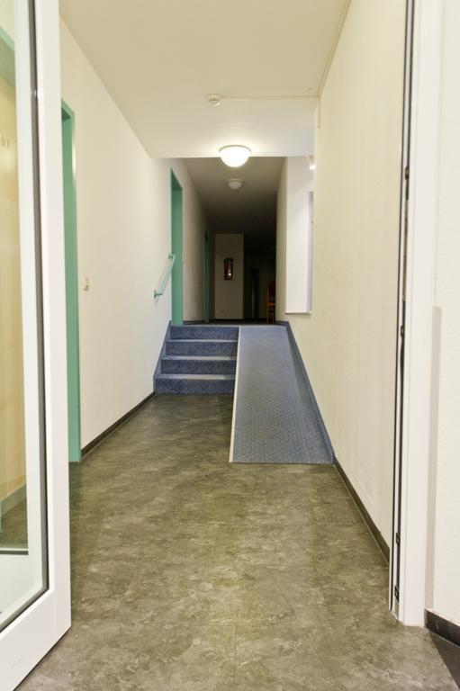 Hotel Domino Stuttgart Dış mekan fotoğraf